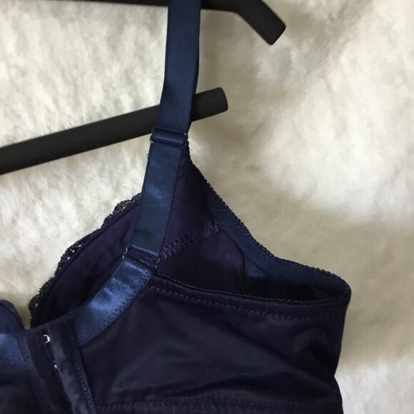 BodiBra Navy Lace Support & Shaping Bra - Picture 11 of 15